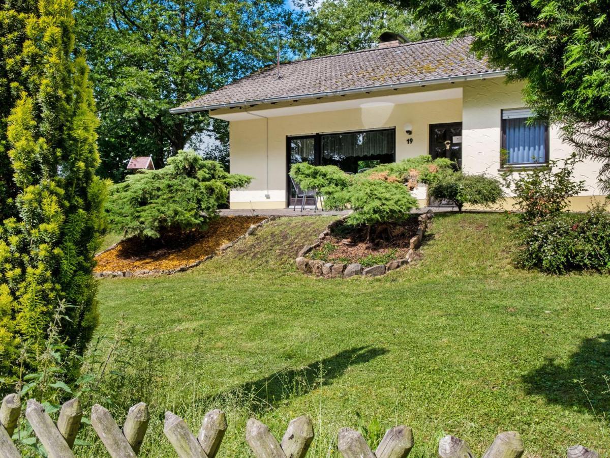 Idyllic Bungalow In Feusdorf With Forest View Esterno foto