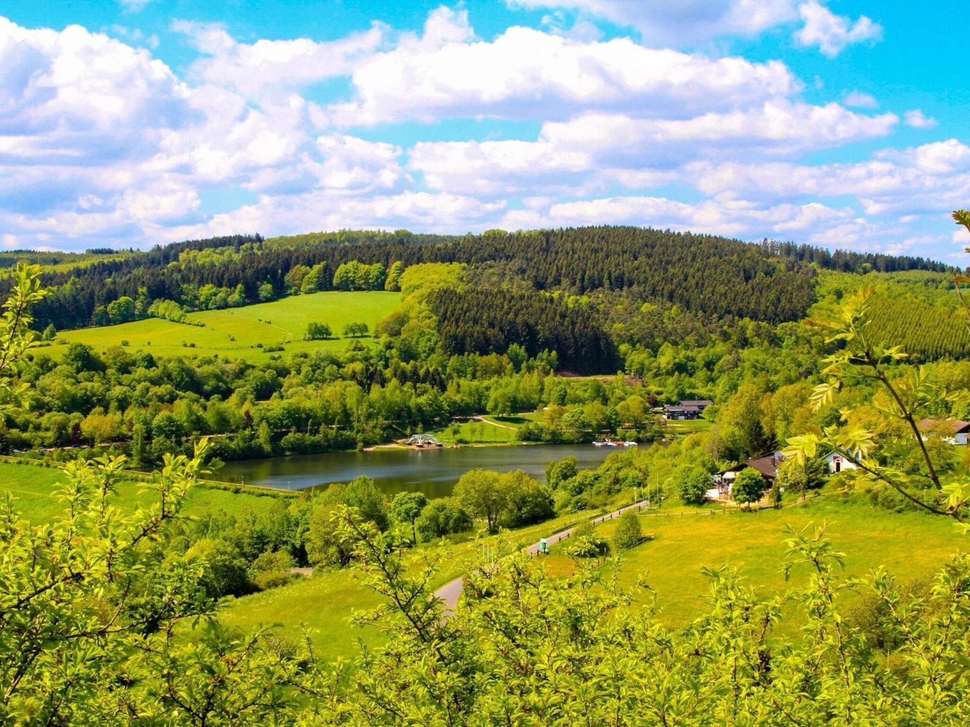 Idyllic Bungalow In Feusdorf With Forest View Esterno foto