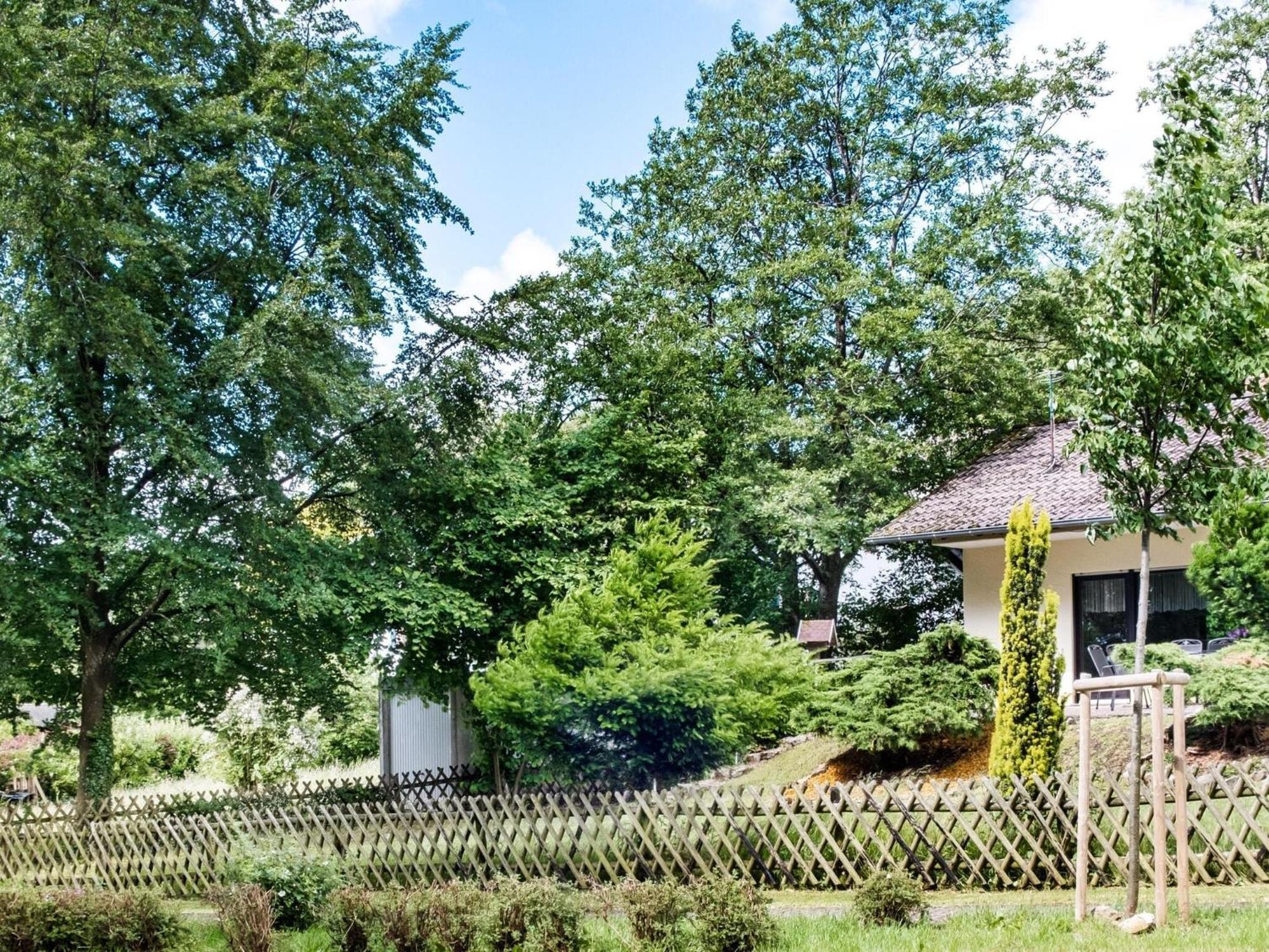 Idyllic Bungalow In Feusdorf With Forest View Esterno foto